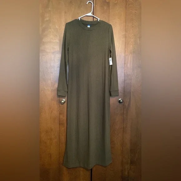 old navy long sleeve maxi dress The Occasion by Old Navy Flutter-Sleeve Keyhole Satin Maxi Dress